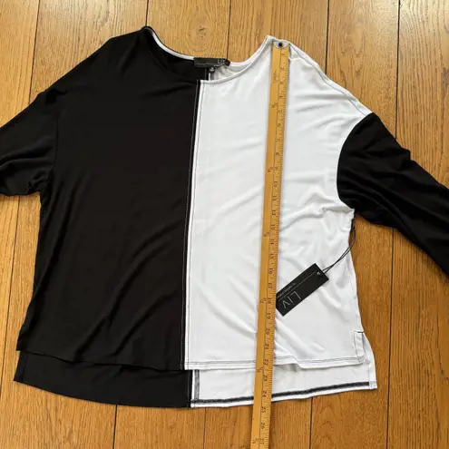 NEW LIV BY HABITAT 3QTR sleeve knit top black white color block SZ M Art Minimal Size M