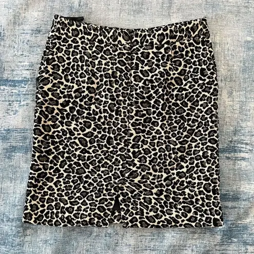 Amanda & Chelsea Leopard Print Pencil Skirt w Pockets 6