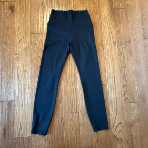 Balance Collection Marika high rise tummy control leggings size small