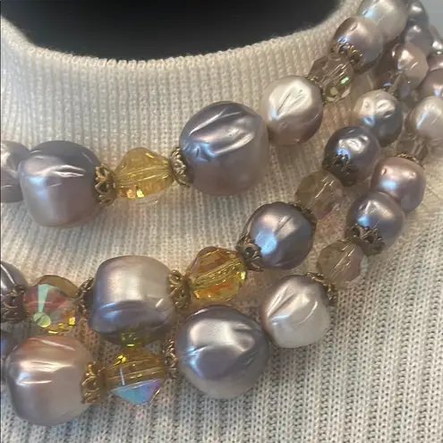 Elegant Pearl and Crystal Necklace /beads choker style vintage 60’s Silver