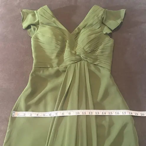 Women’s Green Full Length Chiffon V