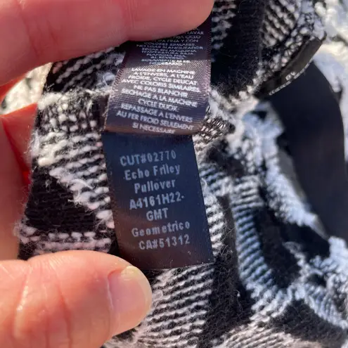 Koral Activewear Echo Friley textured herringbone cropped pullover sweatshirt S