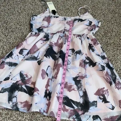 BB Dakota  quillen print babydoll dress size 6‎