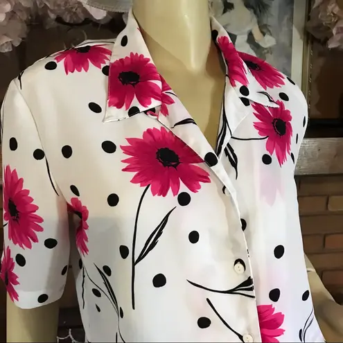 Tan Jay VINTAGE 1990'S PINK, BLACK & WHITE FLORAL PRINT BUTTON DOWN (8)