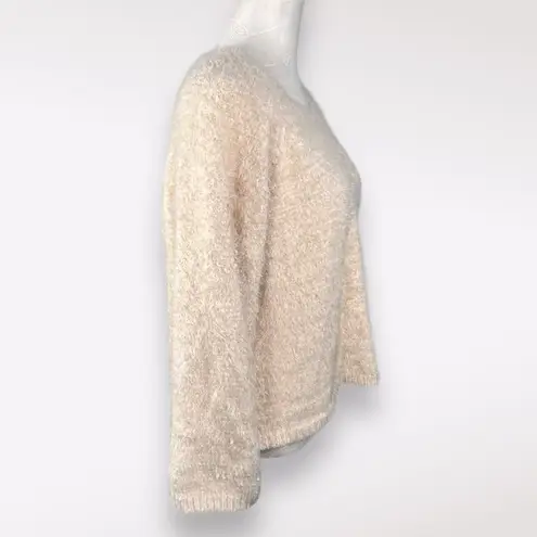 Em & Elle Textured Fuzzy Cream Eyelash Knit Pullover Sweater Small