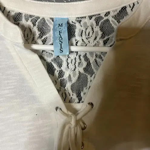 Fasis Size Med White/Cream Lace Accent Lace