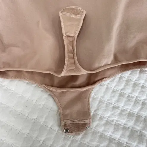 SKIMS Essential Crew Neck Sleeveless Bodysuit