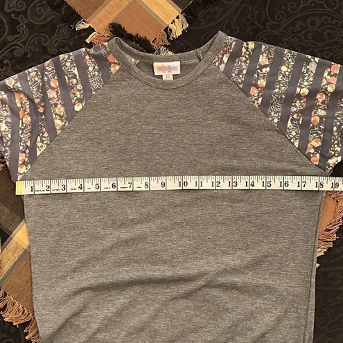 LuLaRoe  NWT size XS 3/4 raglan sleeve sleep or play T-shirt