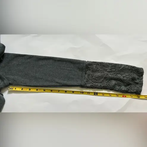 Knox Rose  Top with Lace Accents