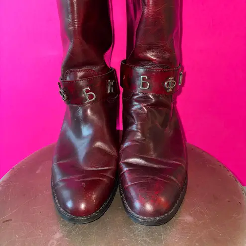 Twenty Red Burgundy Leather Pull