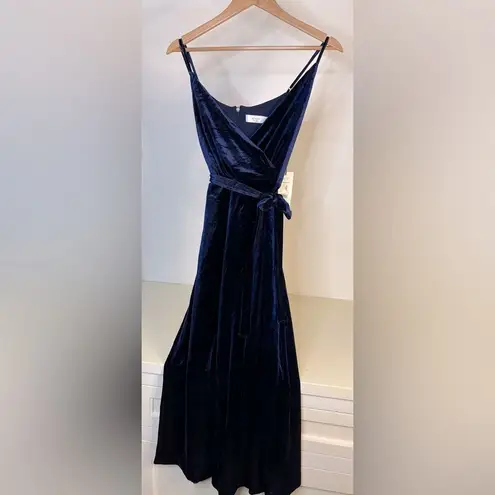 Ali & Jay NWT Los Angeles MIDI Velvet Dress Midnight Blue