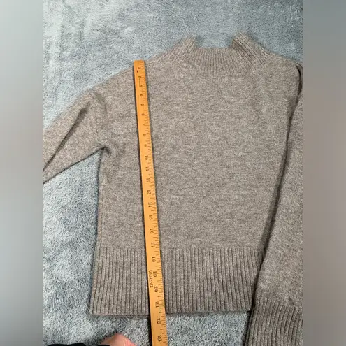 Evereve  Sweater tan
