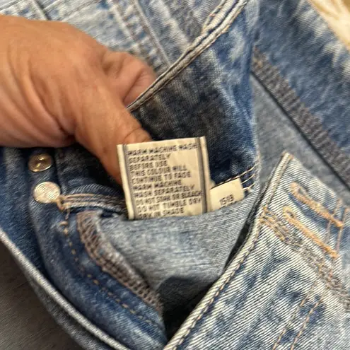 Classic Blue Jean Shorts with Comfortable Fit Size 30