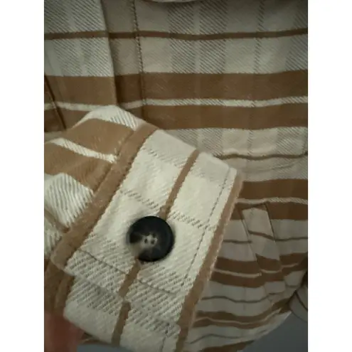 Everlane  The Oversized Button Down Shacket Shirt Jacket Camel Plaid Size Small