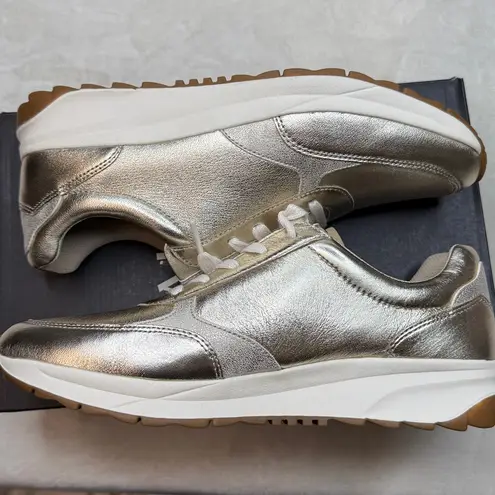 Naturalizer Women’s Shay Lace-Up Sneakers- Size 10