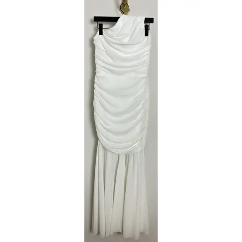 Elliatt Vienna Ruched One-shoulder Gown in White Size Medium