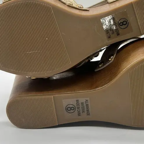 City Classified Sandal Womens 8 Brown Gold Criss Cross Ankle Strap Chunky NEW