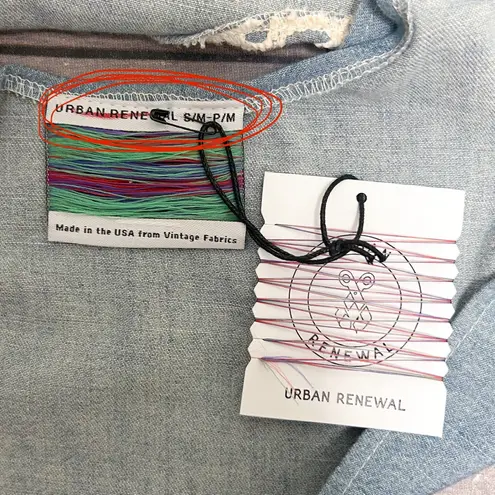 Urban Renewal Chambray Ivory Crochet Sleeveless Scoop Neck Crop Top Small Medium