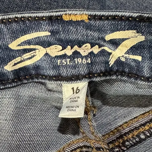 Seven7 SZ 16 Weekend Jean Shorts Stretch Frayed Hems Hi-Rise Whiskered Zip-Fly