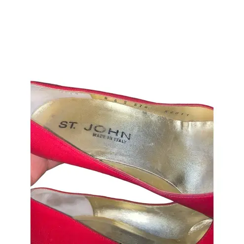 St. John Vintage  Red Heels with Gold Colored and Jewel Accents Size 6