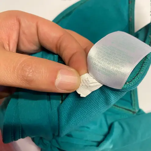 Kona Sol Sea Echo Teal Blue Triangle Bikini Swim Suit Top Women's Size Small