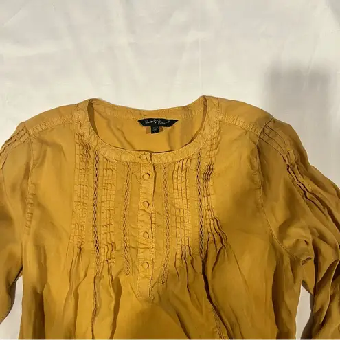 Velvet Heart Mustard Yellow Blouse | Women’s Size L