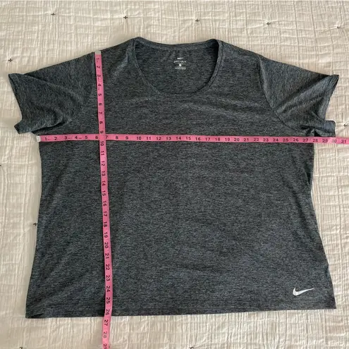 Nike  Dri-Fit Dry Legend Short Sleeve Scoop Neck T-Shirt Training Top Size 3X