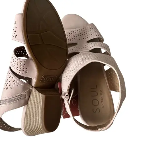 Naturalizer Soul Beige Ankle Strap Sandals Sz 11 NEW