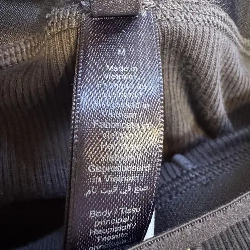 SKIMS Sleep Set Womens Medium Rib Daisy Tank Top & cotton ribbed boxer shorts