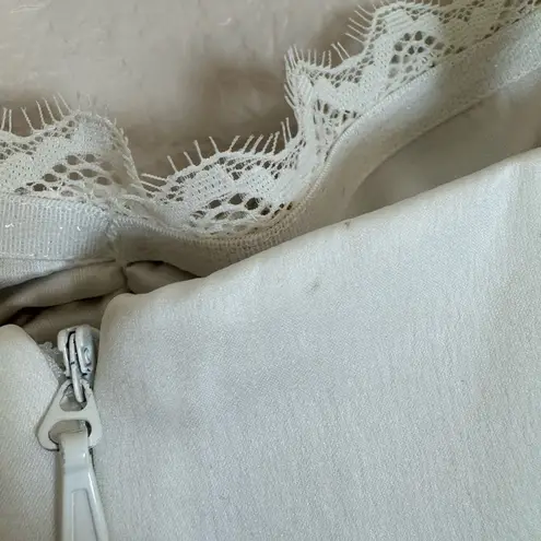 Miss Circle Freddie White Lace Satin Maxi Corset Dress size XXS US 0