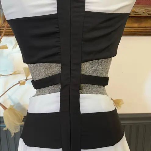 Gracia Striped Cutout Waist Formal Maxi Dress ~ Size Small 🧡🍄