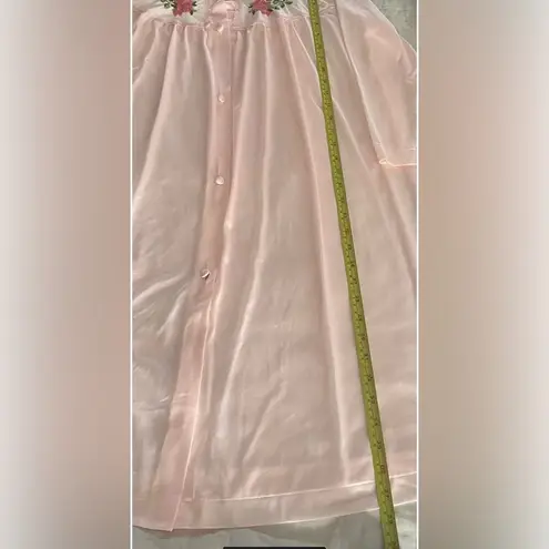 Vintage Lorraine PINK Nylon Floral Embroidered Nightgown Size Large Ice Pink GUC