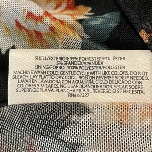 Bobbie & Brooks Bobbie Brooks Bell Sleeve Floral Roses Print Lined Peasant Top Black Size Large