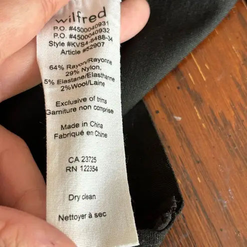 Wilfred Aritzia black and white zipper front long sleeve dress size Small