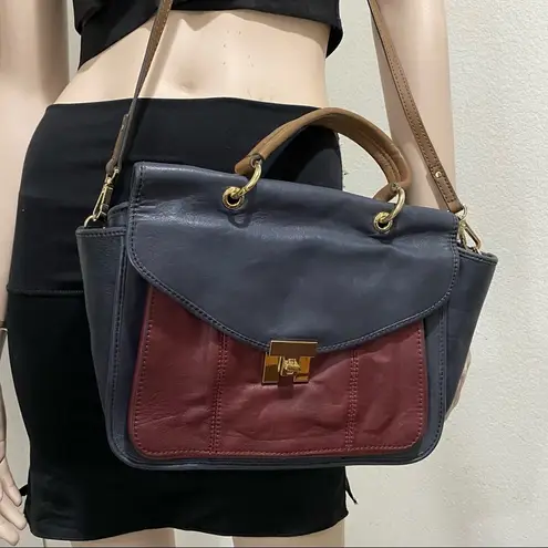 Tommy Hilfiger  Postino Navy/Red Color-block 100% Leather Trapezoid Satchel Bag