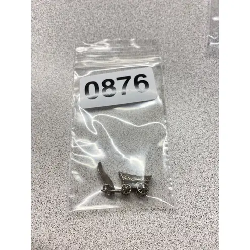 Vintage Sterling Silver Covered Wagon Death Valley Souvenir Charm Pendant