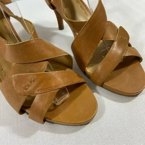 Nine West Camel Leather Kitten Heel Newbryonie Slingback Sandals Size 8.5M Tan