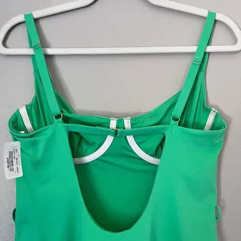 We Wore What Danielle 3.0 Underwire One Piece Swimsuit Bright Green L