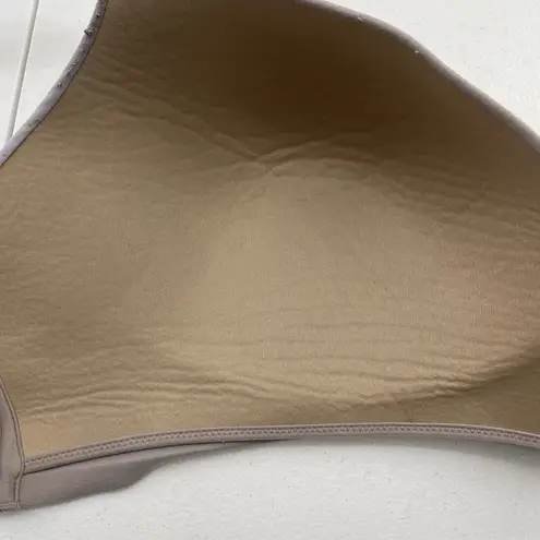 Soma Bra 40DD Enbliss Wireless Lightly Lined Adjustable Strap Back Closure Beige