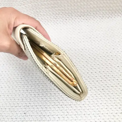 Whiting & Davis White Sequin Mesh Vintage Top Flap Accordion Clutch Crossbody