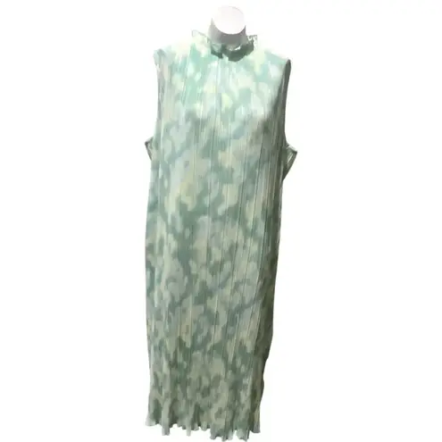 Future Collective Women's 2X Watercolor Plisse Midi Dress Multicolor Green