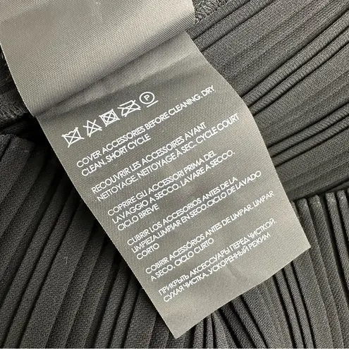 Club Monaco Woven Pleated Maxi Dress Robe Sleeveless Black Size 4 NWT