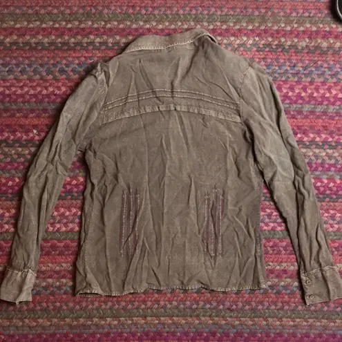 VINTAGE TAN CAMEL BASIC POPLIN PLEATED BUTTON UP BLOUSE Brown