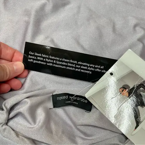 Naked Wardrobe The Sleek T Crop Top in Lavender Purple Extra Small NWT