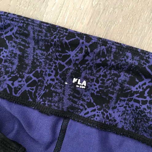 Kirkland Signature  Snakeskin Knit Workout Leggings Black Blue Size Small