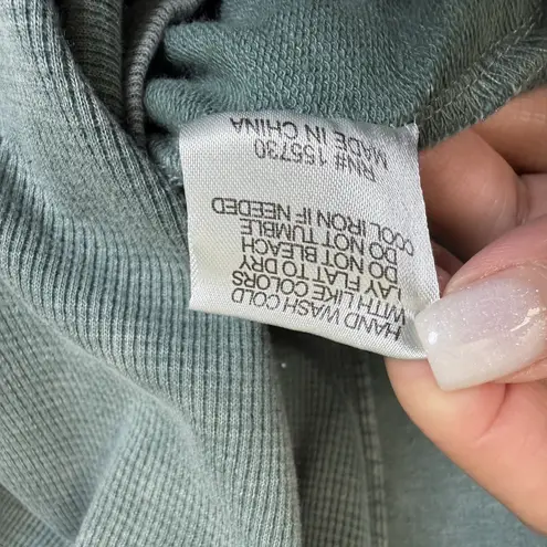 Jane + Delancey 1X Waffle Knit Long Sleeve Sweatshirt Green Washed Oversized Top