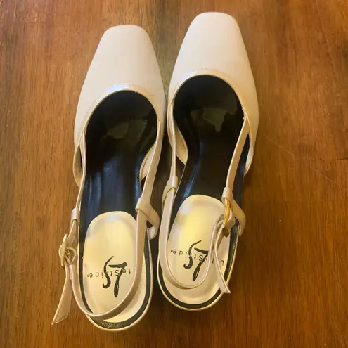 Life Stride Pumps 8 Judith Vanilla Devill Slingback with Buckle Strap Square toe