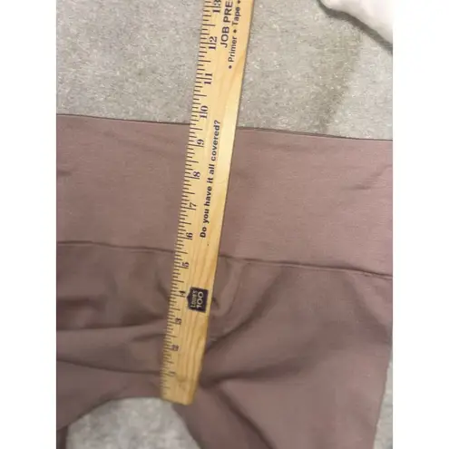 Set Active Sculptflex Seamless Leggings Mauve Size Medium EUC