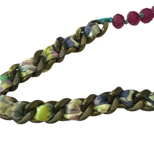 Chloe + Isabel Long Gold, green & purple Chain Beaded Necklace Crocheted - Image 5