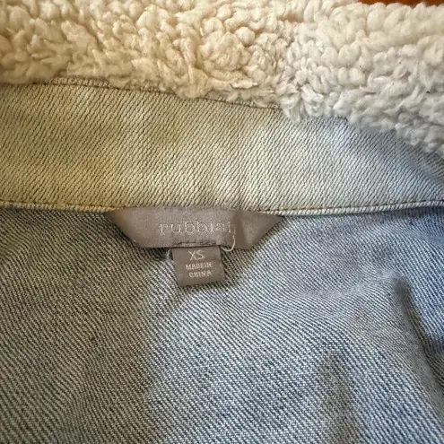Rubbish brand light blue denim jacket with a sherpa collar size XS